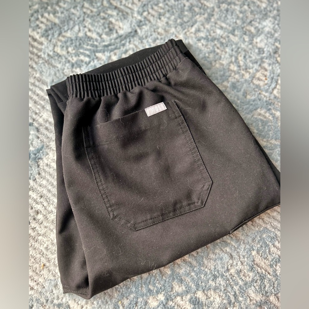 FIGS YOLA SKINNY SCRUB PANT in BLACK M/T Medium Tall